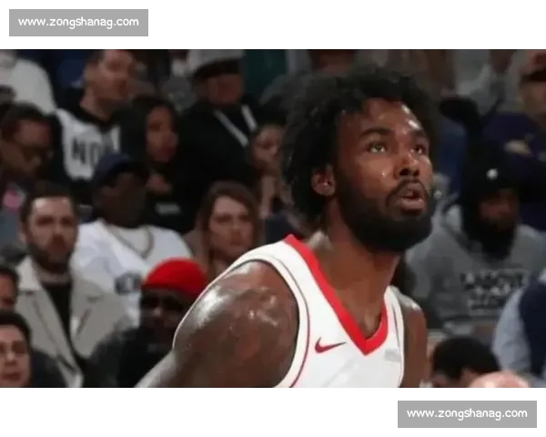 火箭伊森数据崩盘:场均 3+5+2.5 失误,大合同悬了? 火箭伊森数据崩盘:场均 3+5+2.5 失误,大合同悬了?