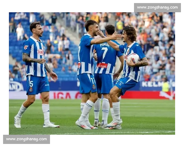 双响 + 绝杀!塞尔塔 3-2 逆转奥萨苏纳,胡特格拉杜兰建功 双响 + 绝杀!塞尔塔 3-2 逆转奥萨苏纳,胡特格拉杜兰建功